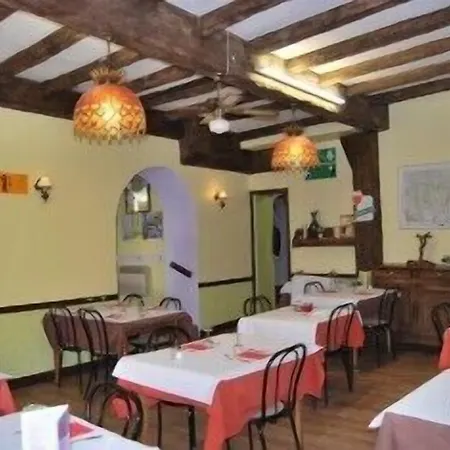 La Fontaine Hotel