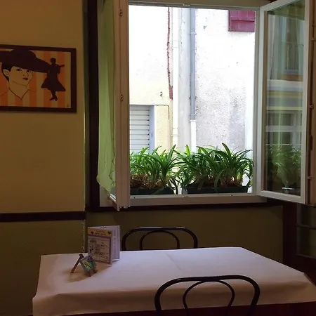 Hotel La Fontaine *