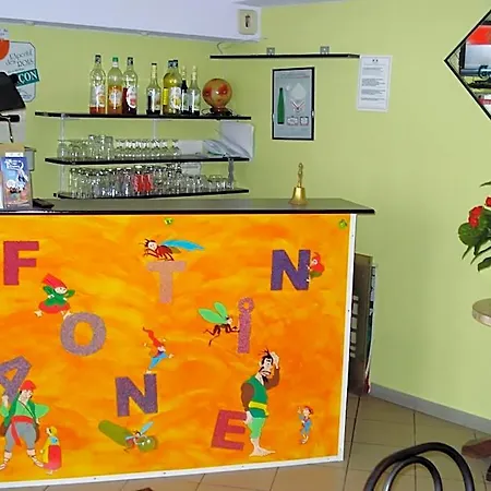 La Fontaine *